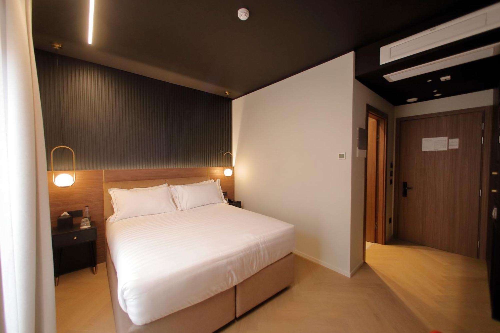 Hotel Namia By Dori Bardolino Bagian luar foto